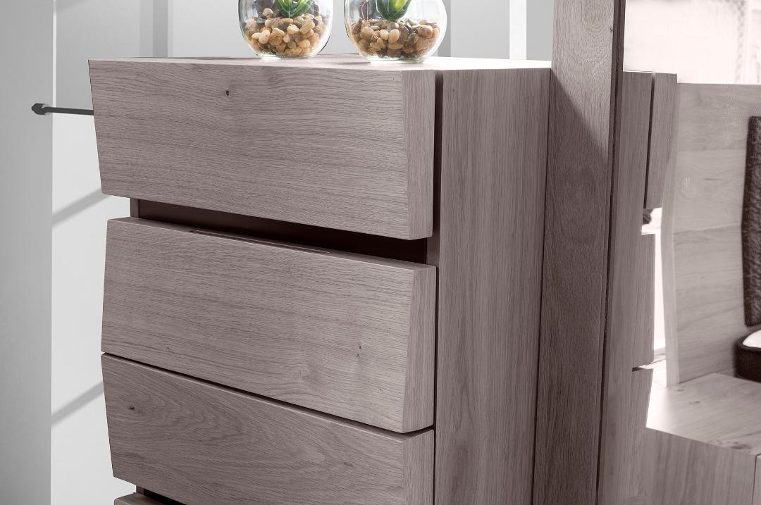 Diamond Wooden Bedroom