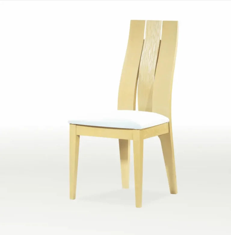 WOODEN CHAIR K15