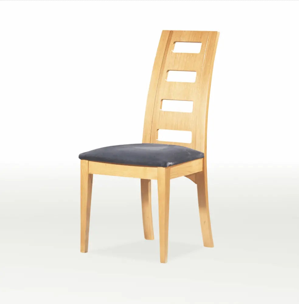 WOODEN CHAIR K2T