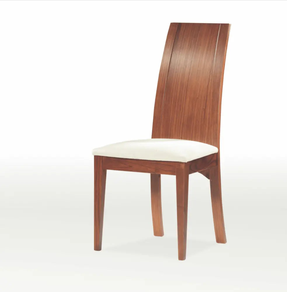 WOODEN CHAIR K2