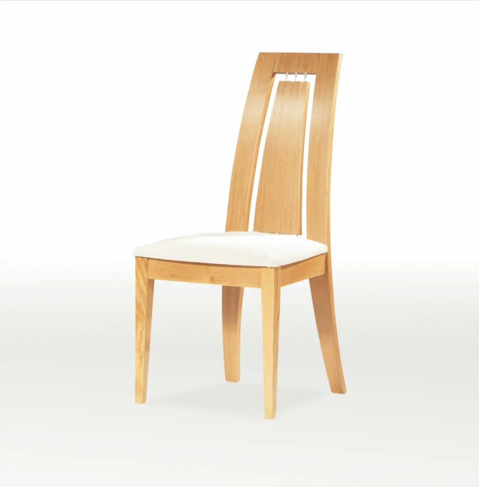 WOODEN CHAIR K7