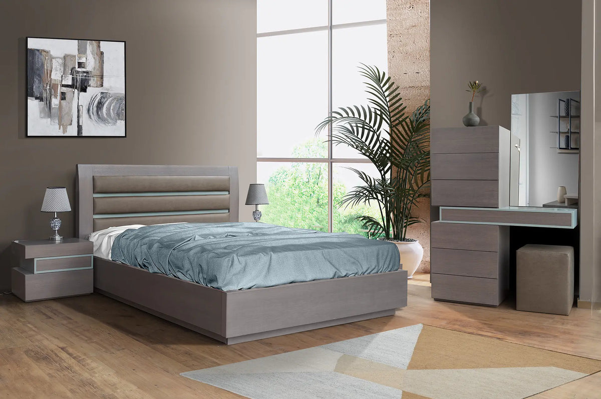 Rubic Wooden Bedroom